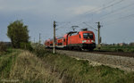 182 023 zieht ihren Doppelstock-Wendezug als S2 von Delitzsch nach Leipzig-Connewitz.